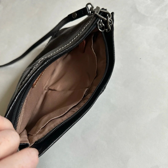 The Sak Iris Black Leather Used Small 3-way Demi Clutch Crossbody Shoulder Bag - Picture 8 of 12